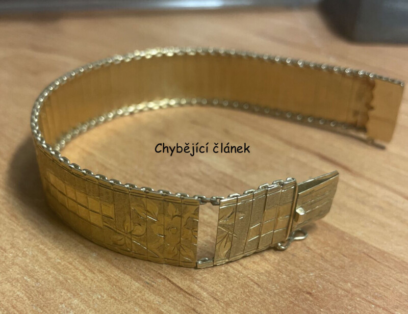 Náramek s chybějícím článkem
